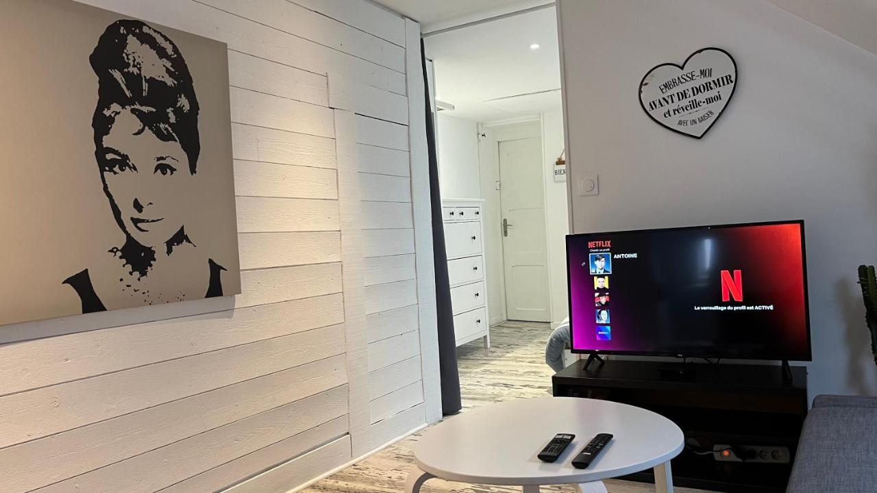 Residence H Royal Climatise Wifi แม-เล-แบ็ง ภายนอก รูปภาพ